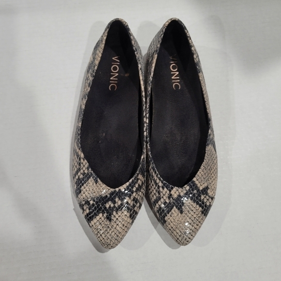 VIONIC Caballo Faux Snakeskin Flat shoes Size 5 - Picture 2 of 8